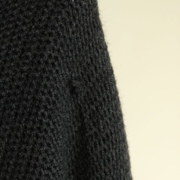 J Crew Mens Merino Wool Dark Gray Sweater, Size Medium, V Neck Pullover - Picture 6 of 11